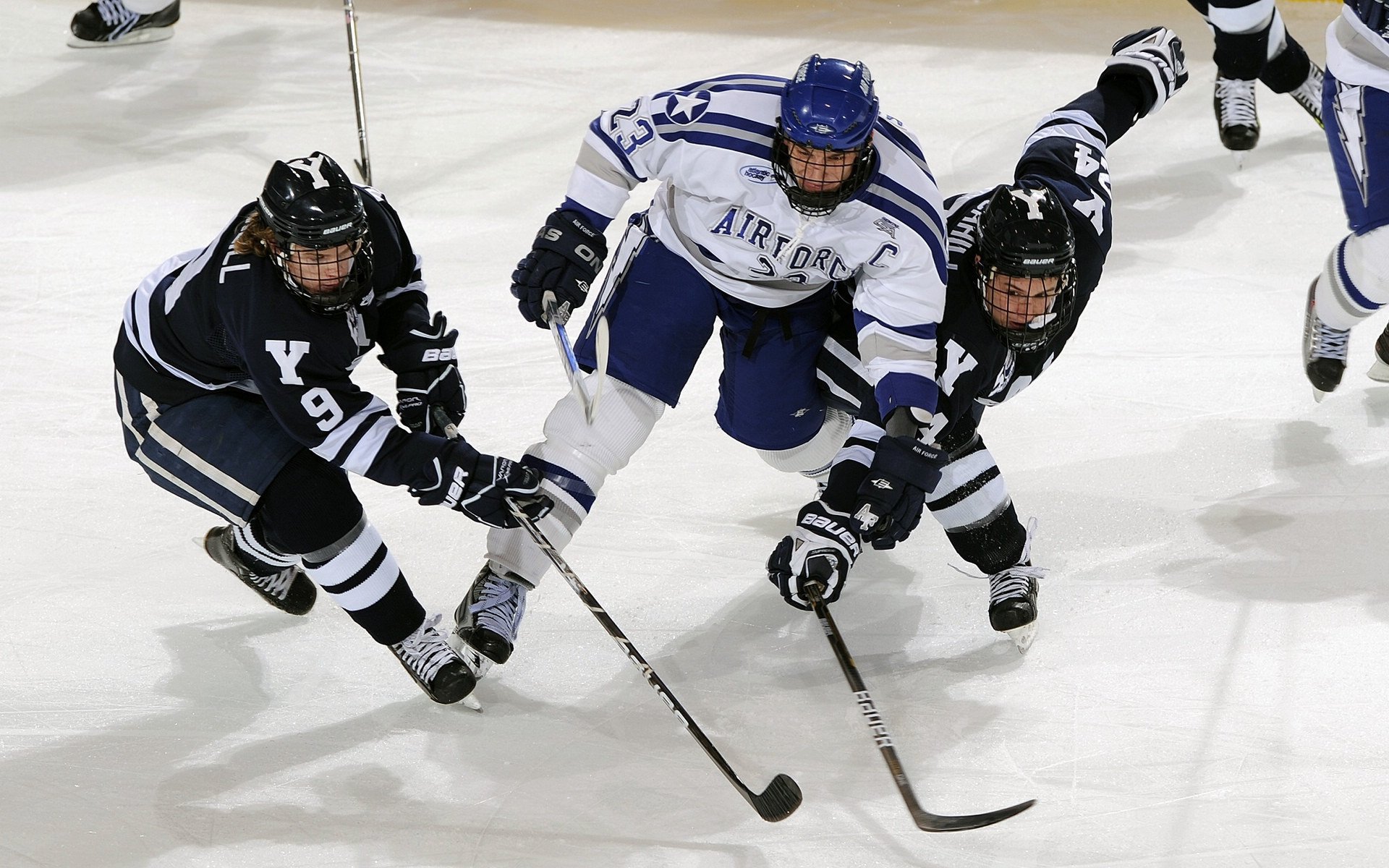 尼克斯力克公牛，东部决赛中布伦森锁死对手，公牛vs尼克斯1993